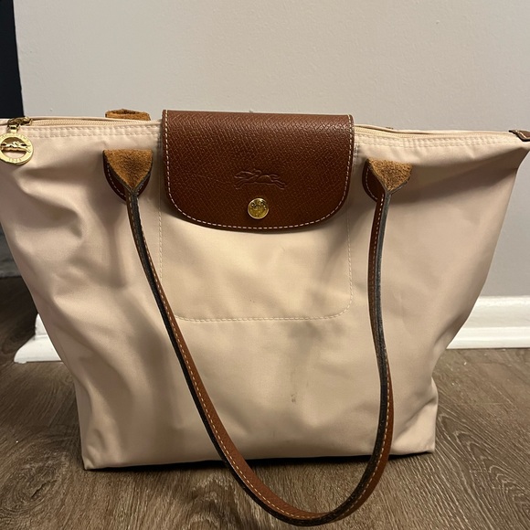 Longchamp Handbags - Longchamp Small Tote